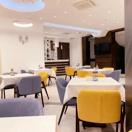 Готель Pierina 4*