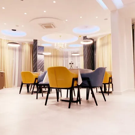 Готель Pierina 4*